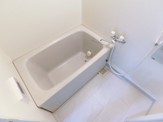 バス・シャワールーム　高温差し湯付バスルーム