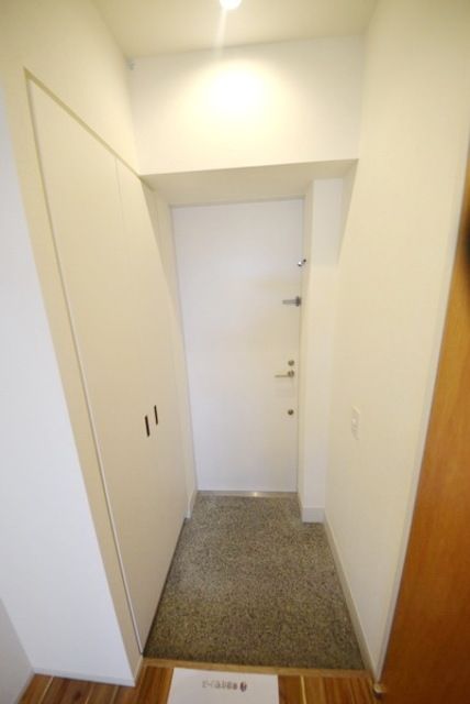 玄関　別部屋参考写真