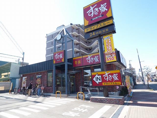 飲食店　すき家（飲食店）まで418m