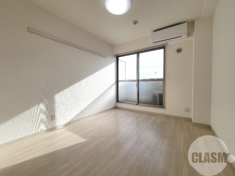 居室・リビング　明るいお部屋です♪
