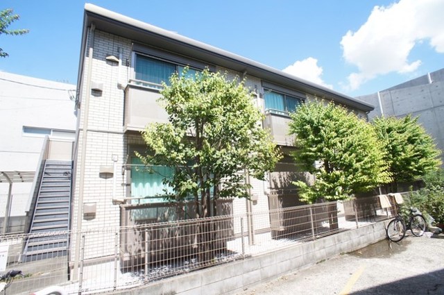 建物外観　セキスイハイム施工☆京王線仙川駅より徒歩４分の好立地です♪