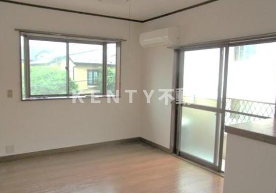 居室・リビング　居間です