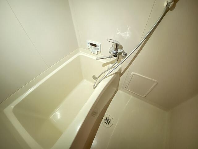 バス・シャワールーム　日々の暮らしに欠かせないお風呂です