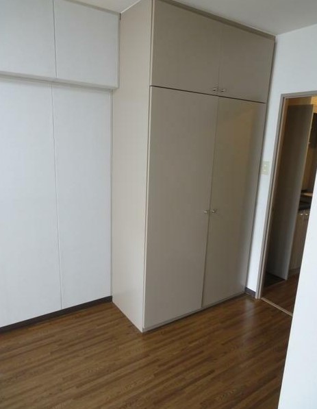 収納　※別号室参考写真です
