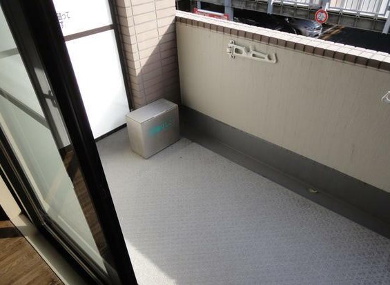 バルコニー　※別号室参考写真です