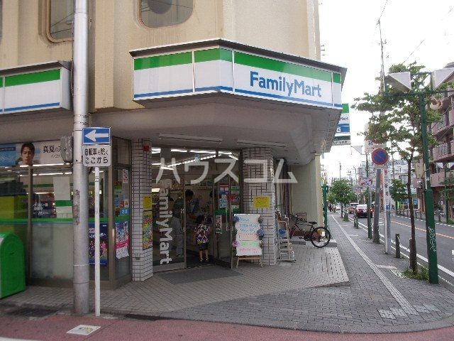 コンビニ　ファミリーマート相模原東林間駅前店（コンビニ）まで396m