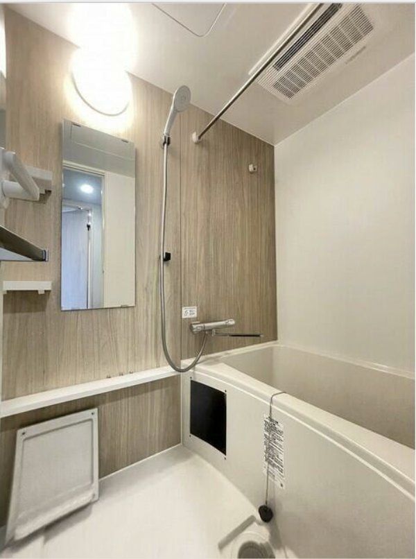 バス・シャワールーム　バス