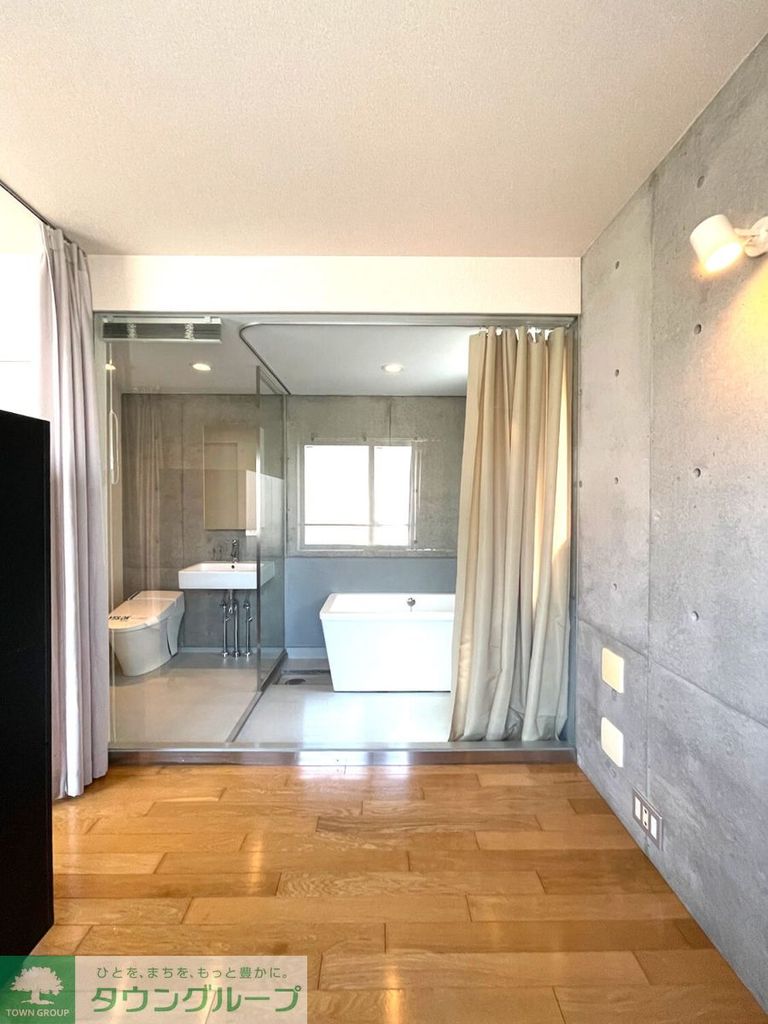 バス・シャワールーム