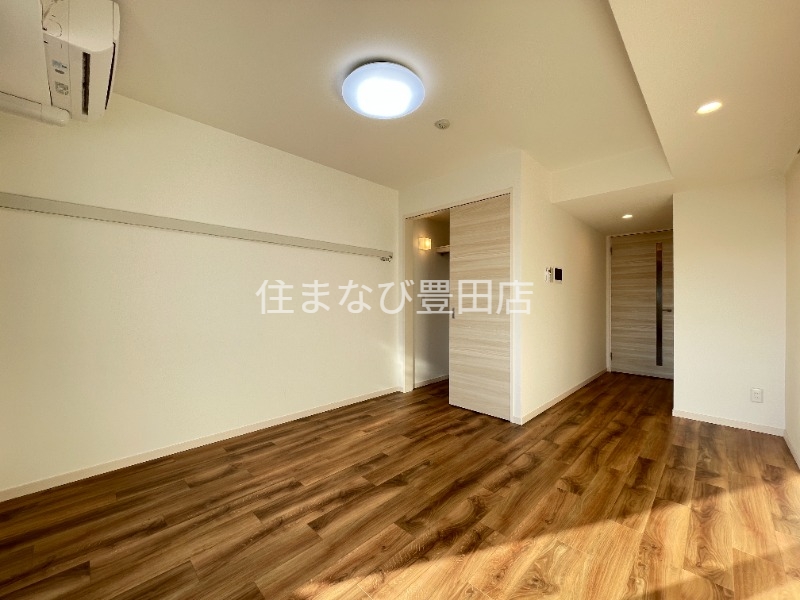 居室・リビング　別部屋写真