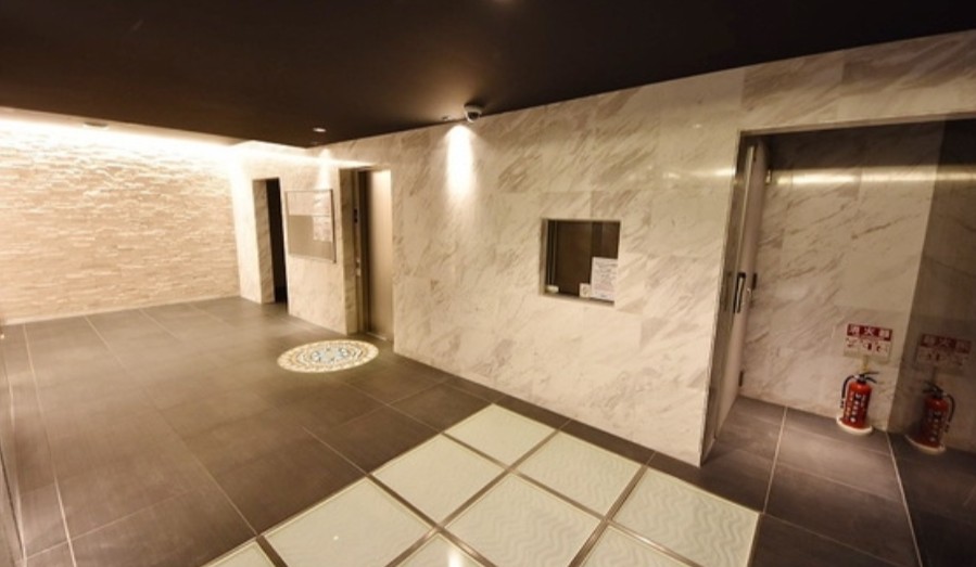 ロビー　ＧＲＡＮＤ　ＣＯＮＣＩＥＲＧＥ　恵比寿