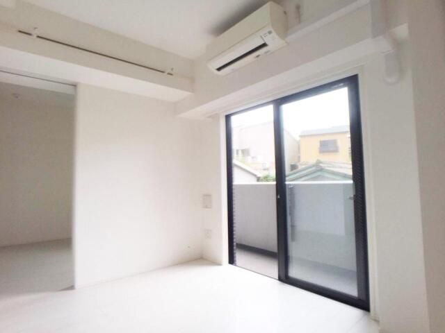 居室・リビング　ＧＲＡＮＤ　ＣＯＮＣＩＥＲＧＥ　恵比寿