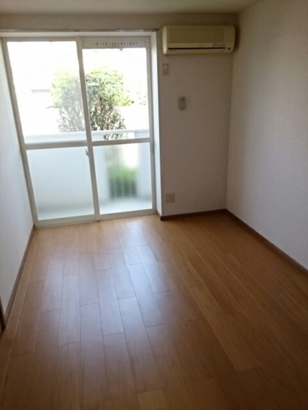 居室・リビング　図面と現状に相違がある場合には現状を優先