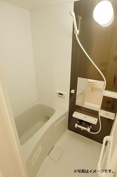 バス・シャワールーム　お風呂です