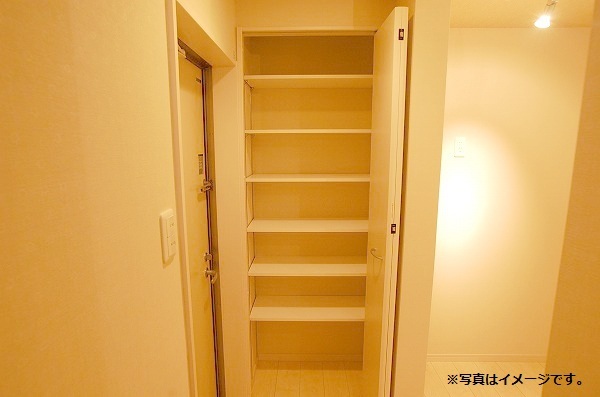 玄関　ゆったりとした玄関です