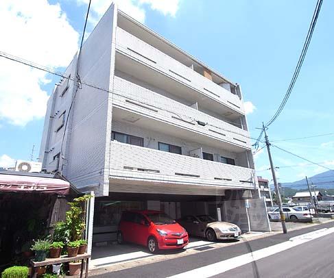 建物外観　北山エリアのお部屋探しはアパマンショップ北大路店まで！