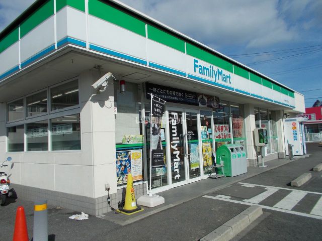 コンビニ　ファミリーマート 大津神領二丁目店（コンビニ）まで633m