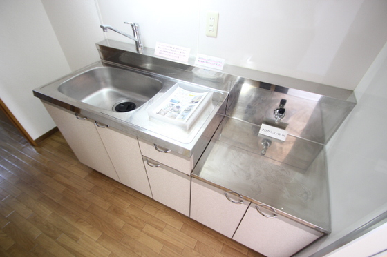 キッチン　※他部屋の写真です。