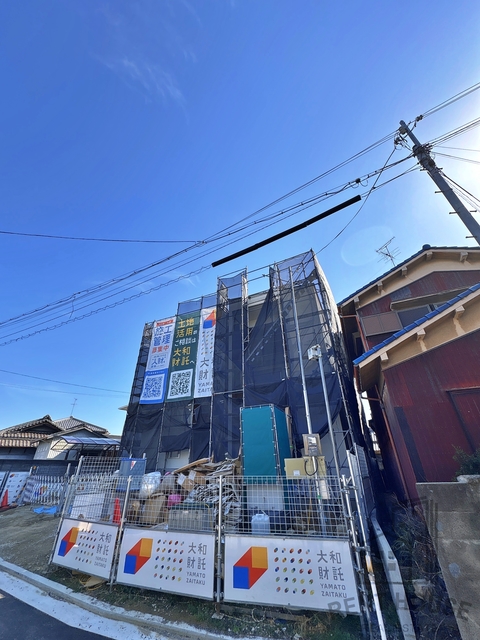 建物外観　外観（建設中）