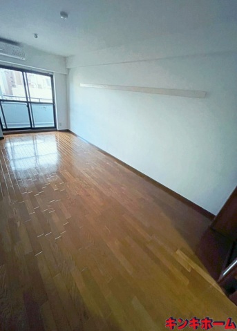 居室・リビング　写真は別のお部屋です。