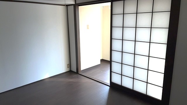 Sビルの居間写真