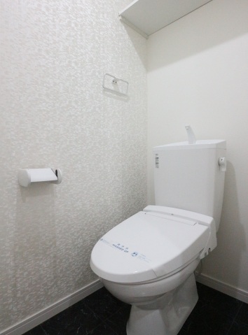 トイレ　ウォシュレット付