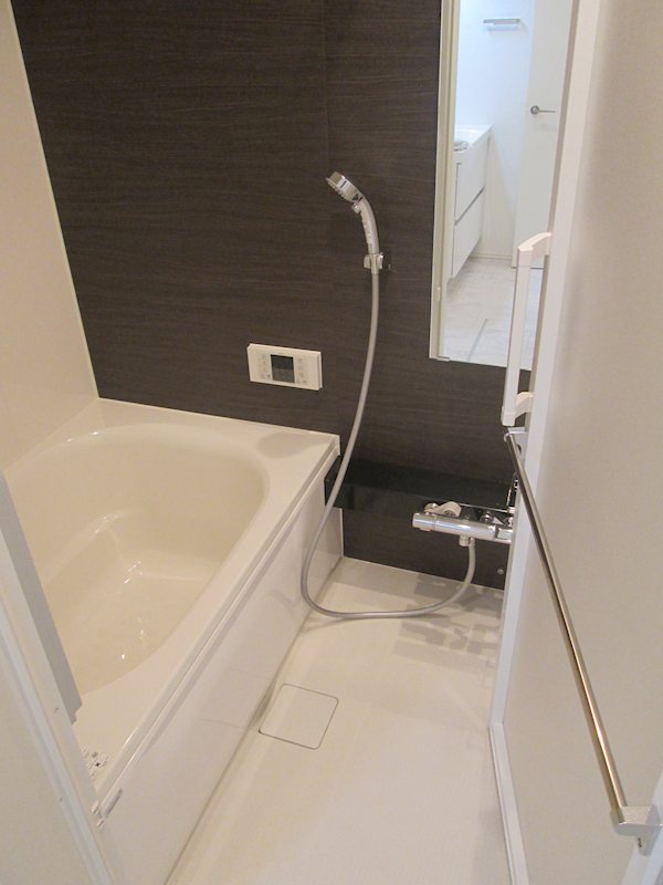 バス・シャワールーム　【人気のキッチンカウンタータイプ♪】おすすめ物件！