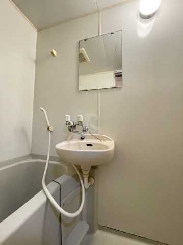 洗面設備　クレセントＭＩＳＡＫＩ