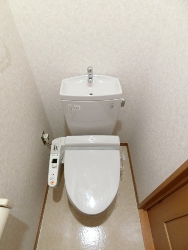 トイレ　図面と現状に相違がある場合には現状を優先