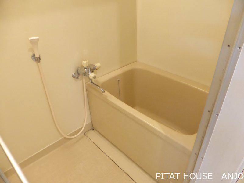 バス・シャワールーム　参考写真１１０