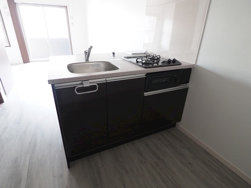 キッチン　お洒落なシステムキッチン