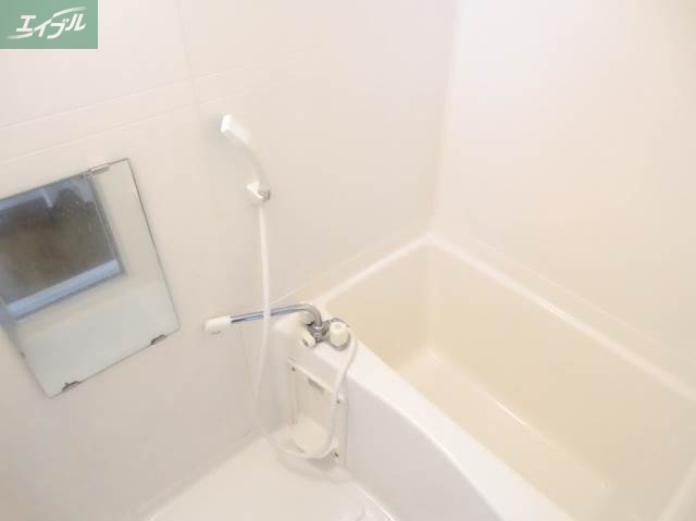 バス・シャワールーム　バスルーム