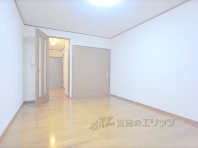 居室・リビング　洋室