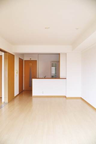 居室・リビング　別号室イメージ