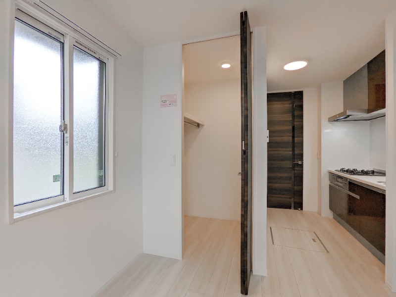 収納　図面と現状に相違がある場合には現状を優先