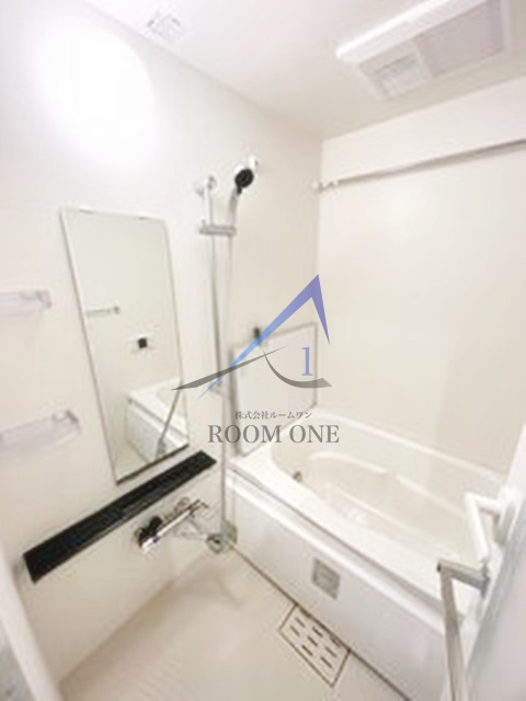 バス・シャワールーム　お風呂です。