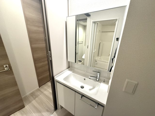 洗面設備　独立洗面化粧台付き☆