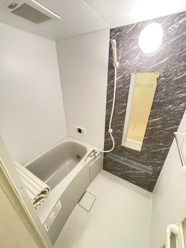 バス・シャワールーム　図面と現状に相違がある場合には現状を優先