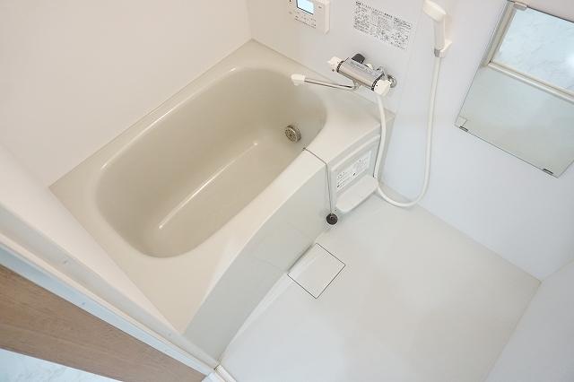 バス・シャワールーム　浴室