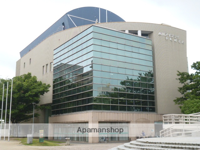 図書館　幸町図書館（図書館）まで140m