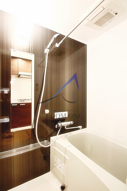 バス・シャワールーム　お風呂です。