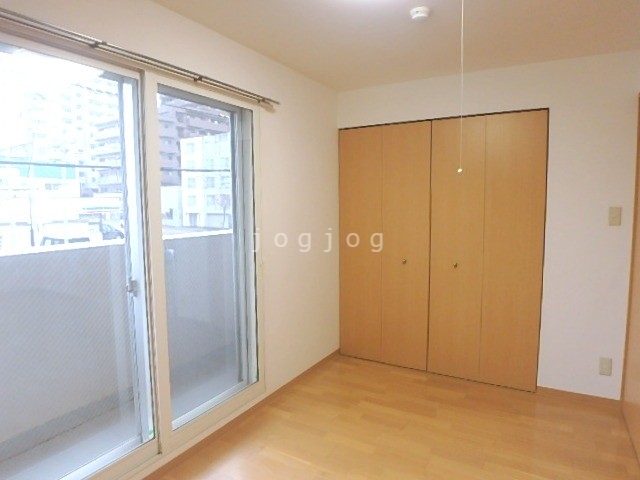 その他部屋・スペース　バルコニー完備