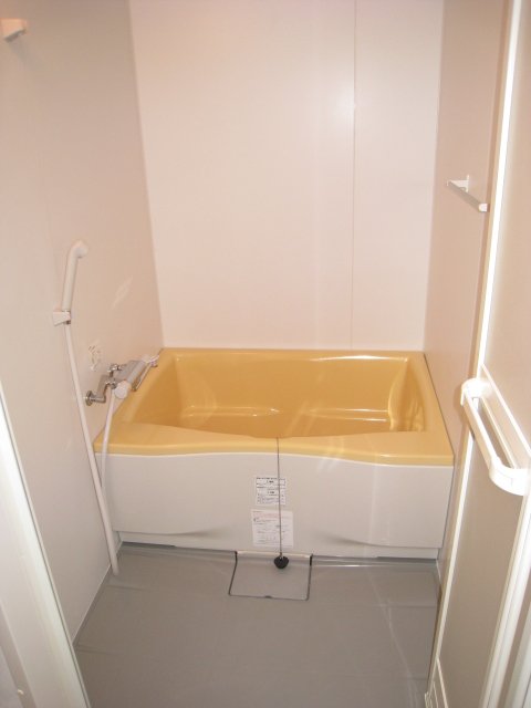 バス・シャワールーム　同物件別号室の写真です。
