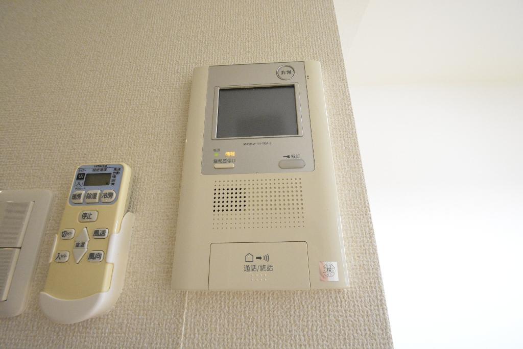 セキュリティ　カメラ付インターホン