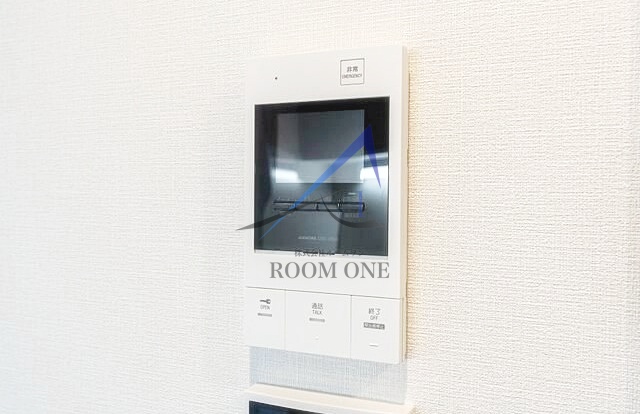 セキュリティ　モニター付きインターホンです。