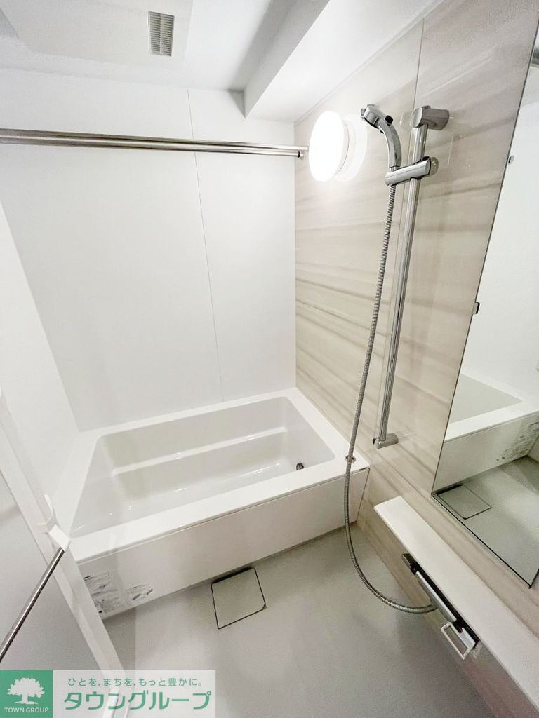 バス・シャワールーム　バス