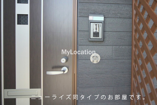 セキュリティ　☆モニター付きインターホンです☆