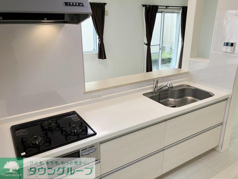 下保谷戸建のキッチン写真