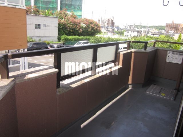 バルコニー　南向きの日当たりのよい