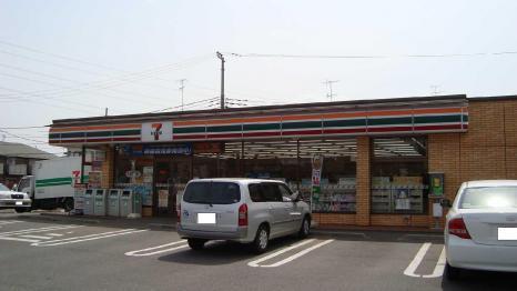 コンビニ　セブンイレブン四街道物井店（コンビニ）まで99m