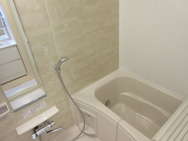 バス・シャワールーム　追い焚き・浴室乾燥機付きバスルーム